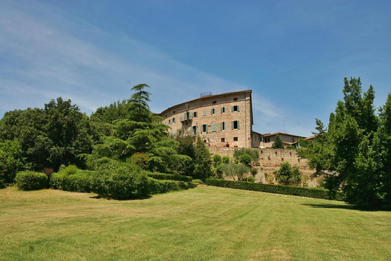 Castello Di Sovicille - Residenza D'Epoca Bed and Breakfast Exteriör bild